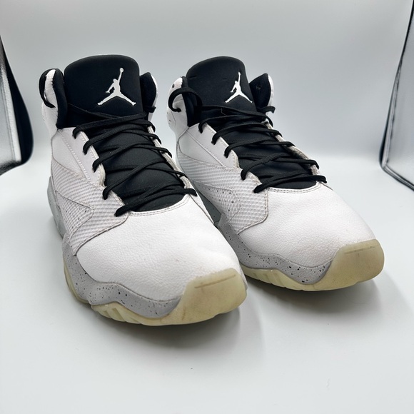 Nike Men's Jordan Lift Off (AR4430 101) Sneaker White Grey Basketball10